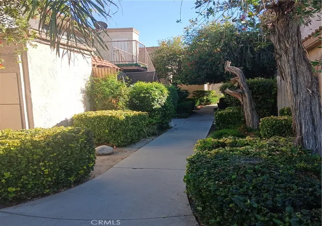 Homes for sale in Hemet, CA | 2433 West Acacia Ave, Hemet, CA 92545 | MLS# SW25280248