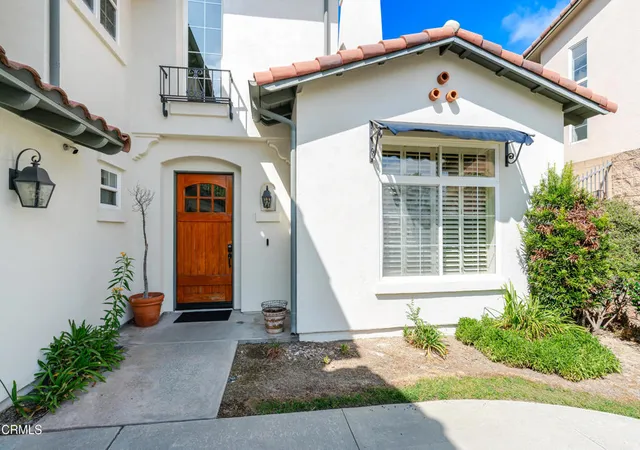 4th image of 3751 N Hollingsworth Rd, Altadena, CA 91001 | MLS# P1-25251