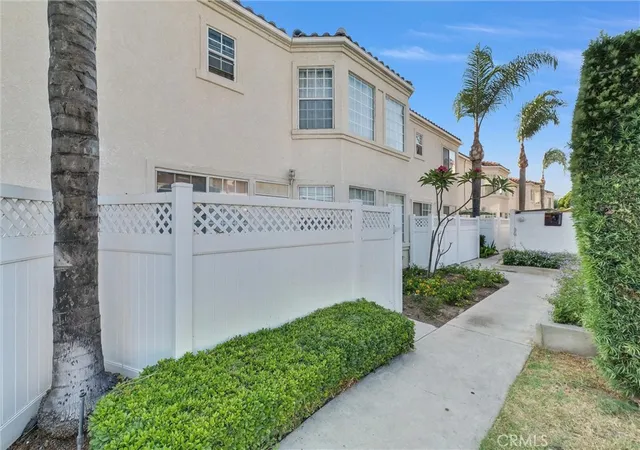 4th image of 19555 E Cypress St, Covina, CA 91724