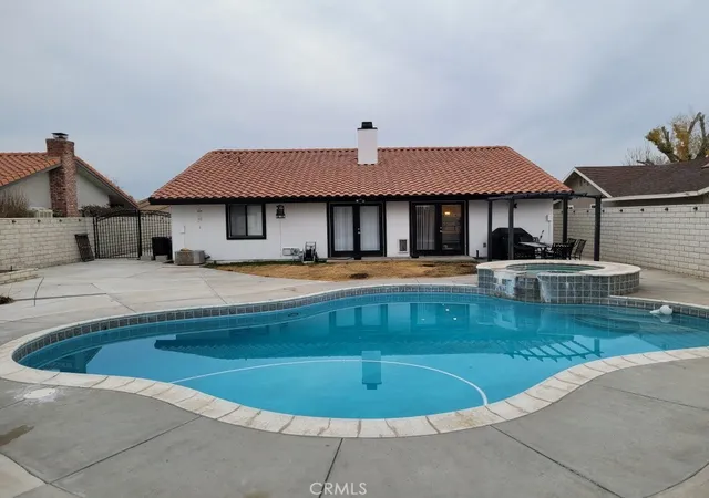Homes for sale in Victorville, CA | 13535 Driftwood, Victorville, CA 92395 | MLS# SW25280451