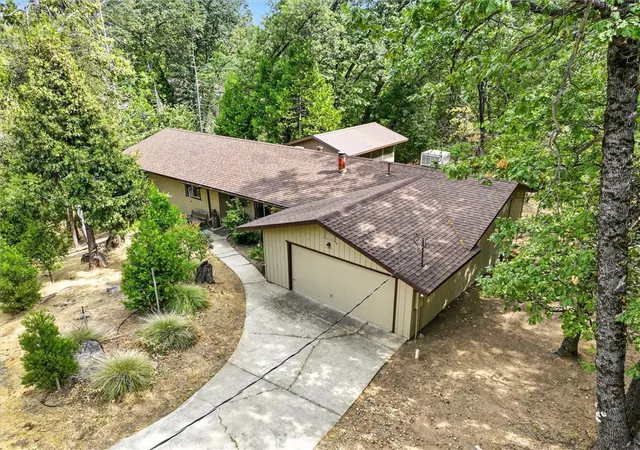2nd image of 59556 Cascadel, North Fork, CA 93643 | MLS# FR25280843