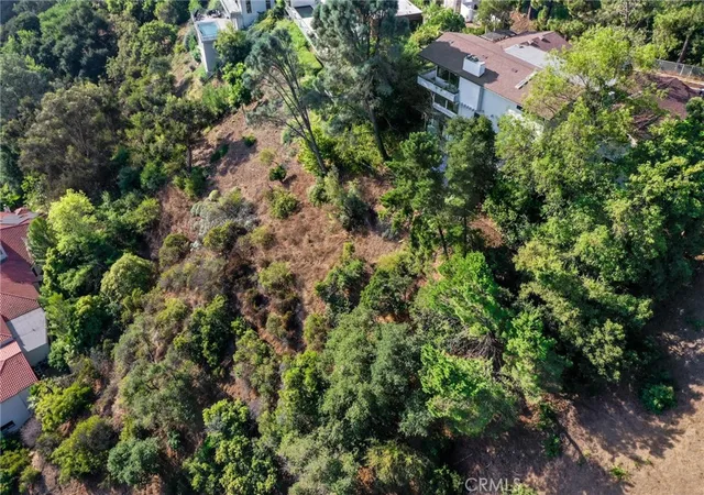 1st image of 1220 Linda Flora, Bel Air, CA 90049 | MLS# SB25280908