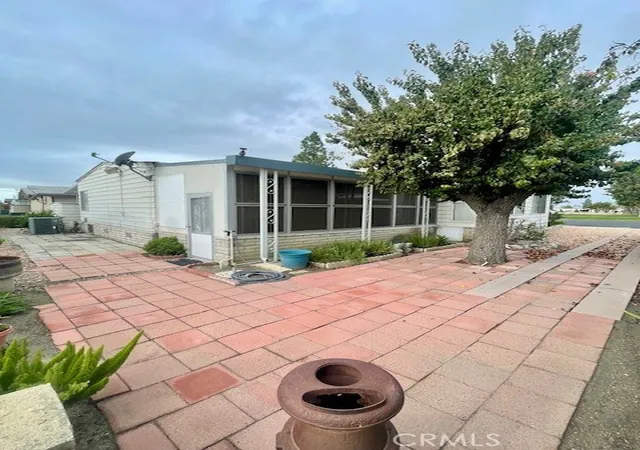 Photo 4 of Manufactured home for sale at 2230 Lake Park Dr #153, San Jacinto, CA 92583 | MLS# OC25281228 | Listing updated on 2026-04-22