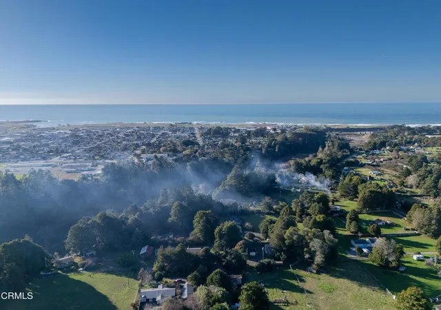 36th image of 21420 S Petaluma Ave, Fort Bragg, CA 95437 | MLS# C1-11226