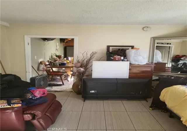 5th image of 346 N Fickett St, Los Angeles, CA 90033 | MLS# TR25281567