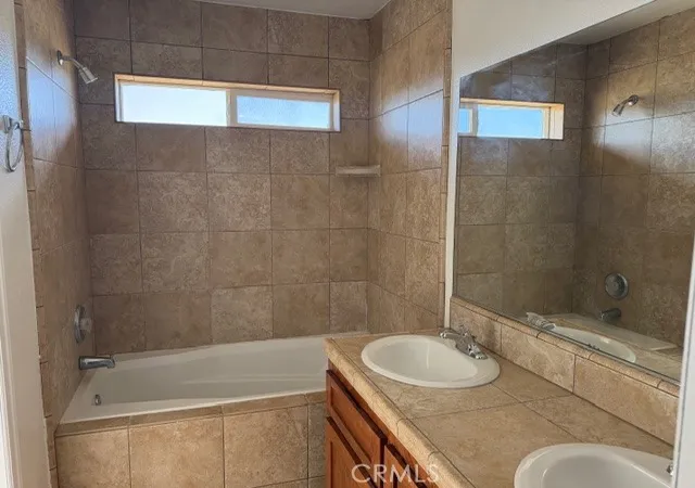 17th image of 4679 Gorgonio, Phelan, CA 92371 | MLS# WS25280089