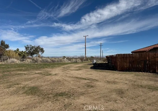 3rd image of 4679 Gorgonio, Phelan, CA 92371 | MLS# WS25280089