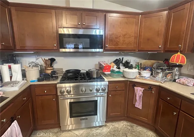 3rd image of 2300 Lewis Stree St, Anaheim, CA 92802 | MLS# PW25281349