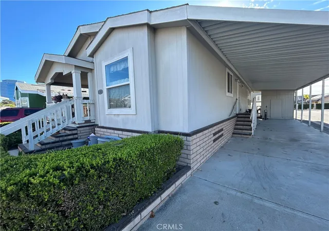 4th image of 2300 Lewis Stree St, Anaheim, CA 92802 | MLS# PW25281349