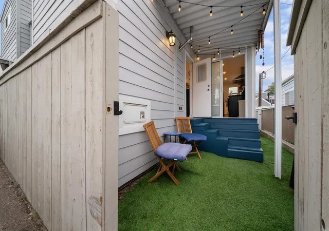 3rd image of 1624 N Coast Hwy #45, Encinitas, CA 92024 | MLS# NDP2511638