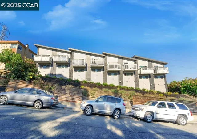 1st image of 102 Avian, Vallejo, CA 94591 | MLS# 41119756