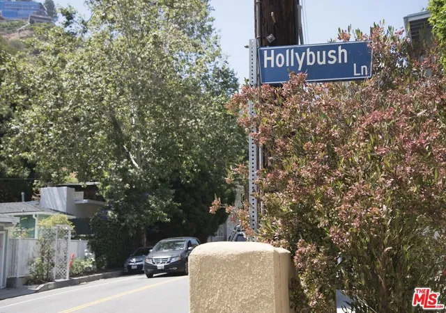 15th image of 1033 Hollybush, Los Angeles, CA 90077 | MLS# 25631941