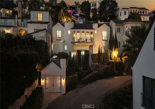 1st image of 2111 Rockledge, Los Angeles, CA 90068 | MLS# OC25282184
