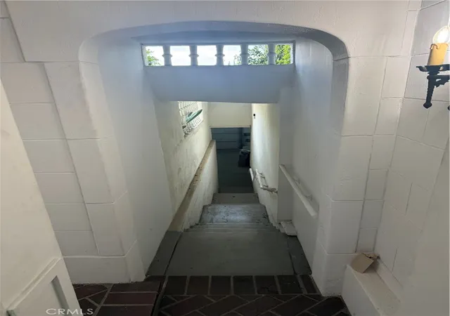 75th image of 2111 Rockledge, Los Angeles, CA 90068 | MLS# OC25282184