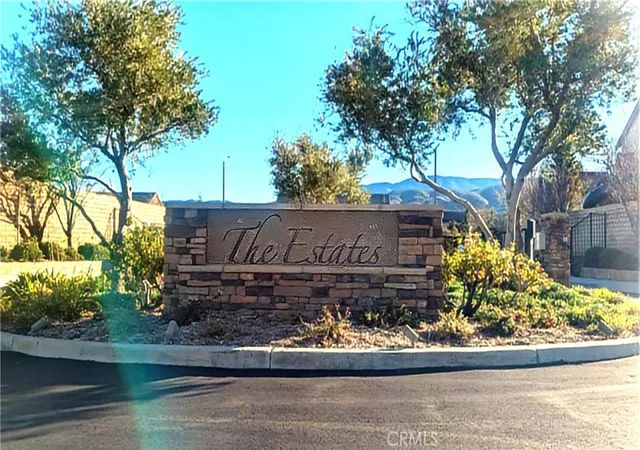 10th image of 45 W Stw (pav) Vic, Quartz Hill, CA 93536 | MLS# SR25280317