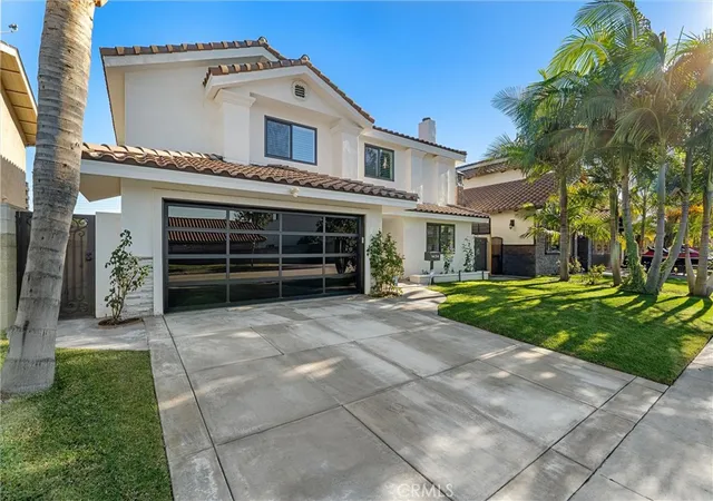 Photo 3 of Single family home for sale at 9434 Pico Vista, Downey, CA 90240 | MLS# PW25274372 | Listing updated on 2026-10-06