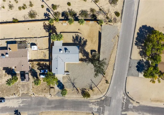 Homes for sale in 29 Palms, CA | 73904 Playa Vista Dr, 29 Palms, CA 92277 | MLS# SW26000068