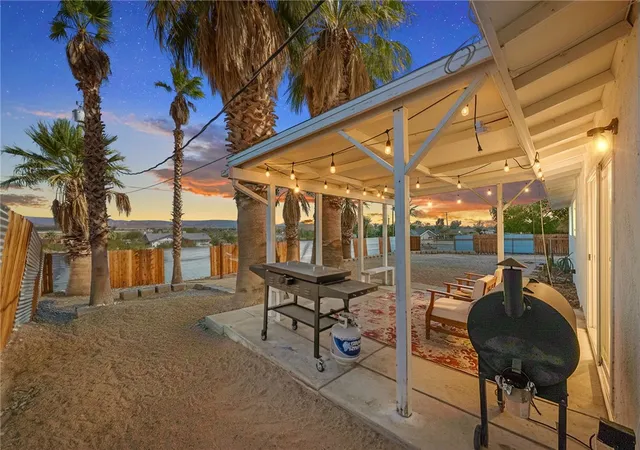 Homes for sale in 29 Palms, CA | 73904 Playa Vista Dr, 29 Palms, CA 92277 | MLS# SW26000068