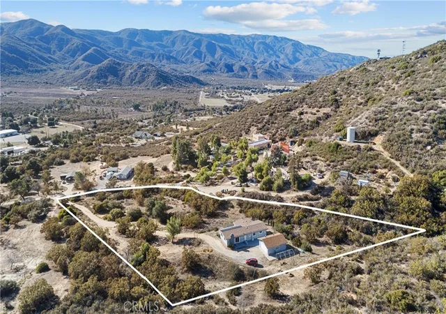Homes for sale in Warner Springs, CA | 35335 Peralta Dr, Warner Springs, CA 92086 | MLS# ND26000137