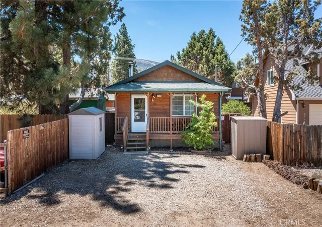 Photo 4 of Single family home for sale at 2136 3rd, Big Bear City, CA 92314 | MLS# IG26000213 | Listing updated on 2026-06-16