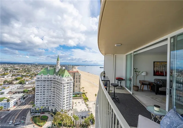Photo 3 of Condo for sale at 700 E Ocean Blvd #3003, Long Beach, CA 90802 | MLS# PW26000268 | Listing updated on 2026-05-08