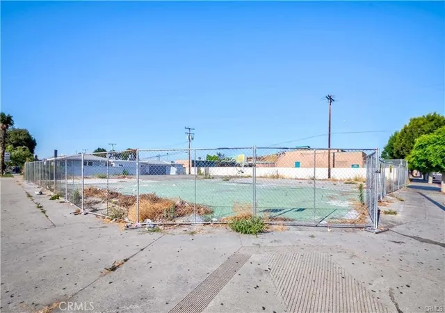 1st image of 2416 E Alondra, Compton, CA 90221 | MLS# DW26000484