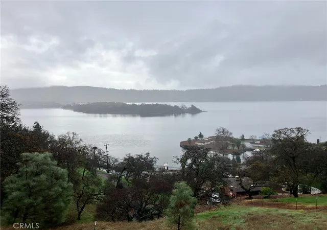 5th image of 12039 Lakeview, Clearlake Oaks, CA 95423 | MLS# LC26000491