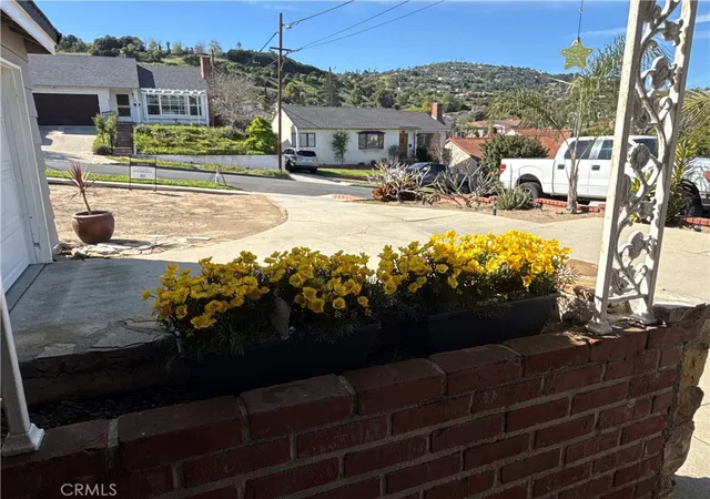 Photo 3 of Sale Pending at 1218 S Wycliff, San Pedro, CA 90732 | MLS# SB25279132 | Listing updated on 2026-09-16