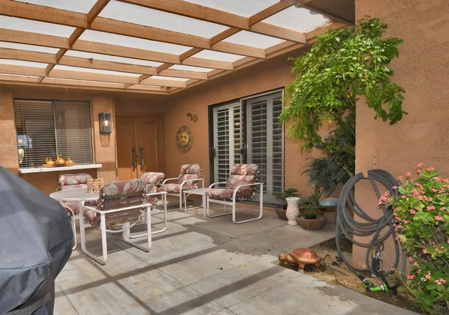 Homes for sale in Rancho Mirage, CA | 2 Granada Dr, Rancho Mirage, CA 92270 | MLS# 219140617DA