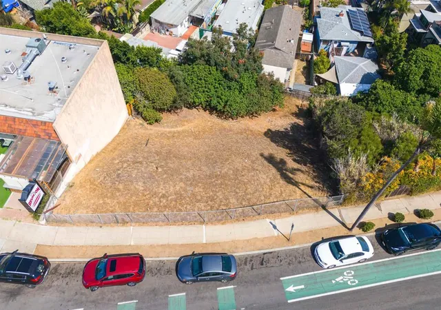 5th image of Voltaire St, San Diego, CA 92107 | MLS# 2600085SD