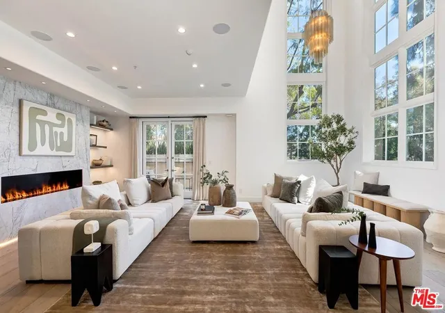4th image of 11500 San Vicente Blvd #221, Los Angeles, CA 90049 | MLS# 26632125