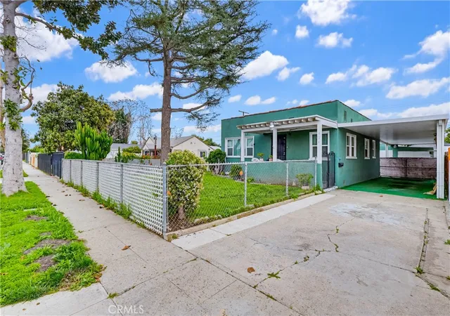 2nd image of 924 W 134th Pl, Compton, CA 90222 | MLS# SB26001140