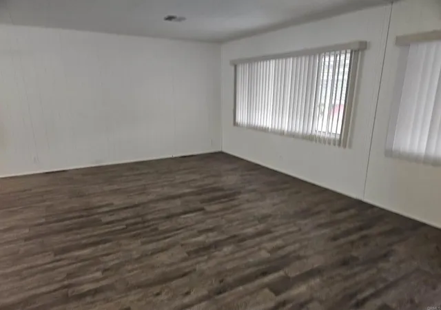 Homes for sale in Vista, CA | 1010 E Bobier Dr #174, Vista, CA 92084 | MLS# NDP2600096