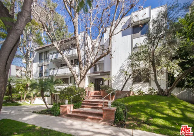 13th image of 406 N Oakhurst Dr #204, Beverly Hills, CA 90210 | MLS# 26632575