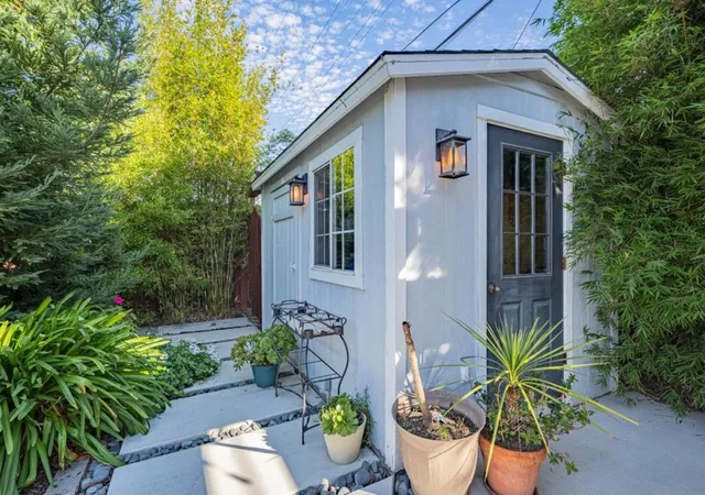 45th image of 247 Oak St, Salinas, CA 93901 | MLS# ML82030255