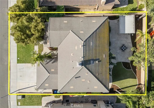 Photo 3 of Sale Pending at 14280 Brant Ct, Eastvale, CA 92880 | MLS# PW25278218 | Listing updated on 2026-01-20