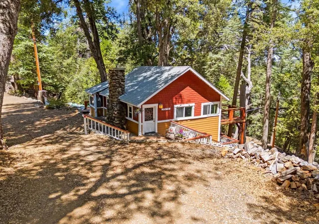 Photo 4 of House for sale at 33556 Fern Trl, Palomar Mountain, CA 92060 | MLS# NDP2600127 | Listing updated on 2026-06-25