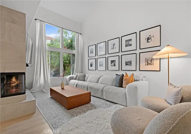3rd image of 61 Via Abruzzi, Aliso Viejo, CA 92656 | MLS# OC26001988