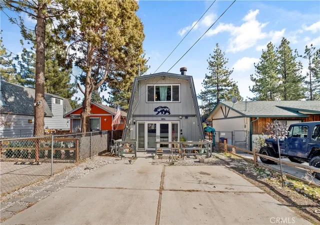 Homes for sale in Big Bear City, CA | 1056 Sierra, Big Bear City, CA 92314 | MLS# CV26002528