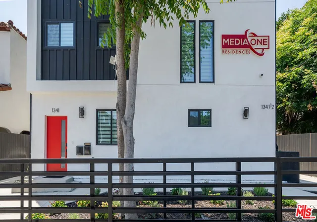 2nd image of 1341 N Mariposa Ave, Los Angeles, CA 90027 | MLS# 26632523