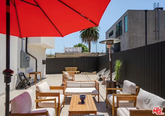 4th image of 1341 N Mariposa Ave, Los Angeles, CA 90027 | MLS# 26632523