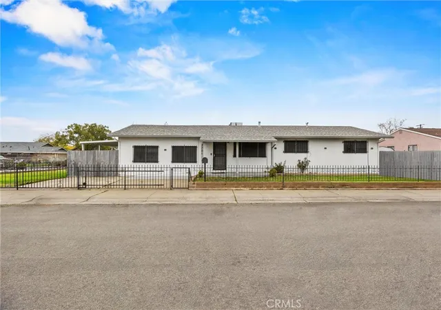 Homes for sale in Sacramento, CA | 7701 39th, Sacramento, CA 95824 | MLS# SR25268037