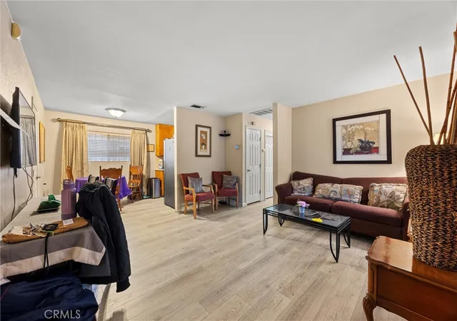 4th image of 7701 39th, Sacramento, CA 95824 | MLS# SR25268037