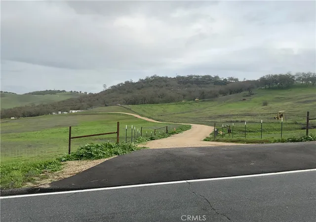 Homes for sale in Bradley, CA | 21 Interlake Rd, Bradley, CA 93426 | MLS# NS26002681
