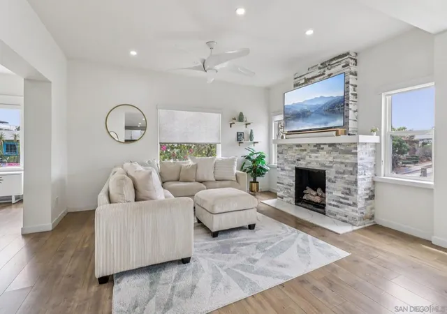 4th image of 2804 C St, San Diego, CA 92102 | MLS# 2600319SD