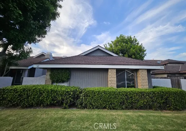 Photo 1 of Multi family home for sale at 3607 W Park Central Ave, Orange, CA 92868 | MLS# NP25276217 | Listing updated on 2026-10-07