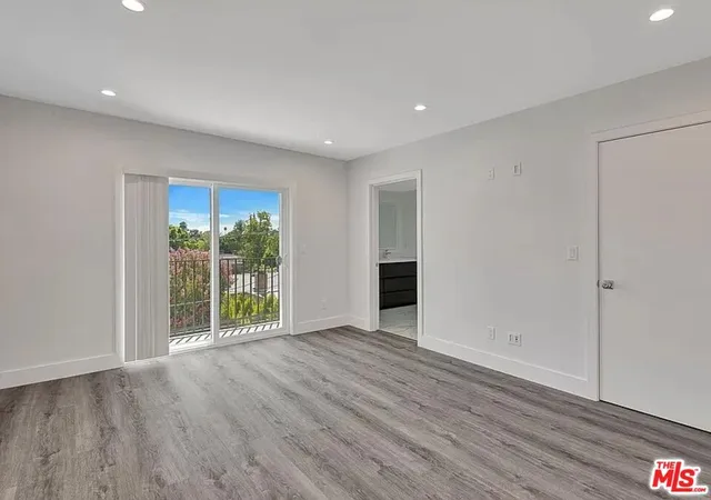 5th image of 5750 Kester Ave, Van Nuys, CA 91411 | MLS# 26633129