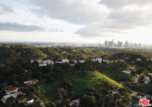 1st image of 0 Avon Pl, Los Angeles, CA 90026 | MLS# 26633821