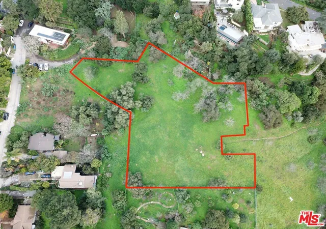 3rd image of 0 Avon Pl, Los Angeles, CA 90026 | MLS# 26633821