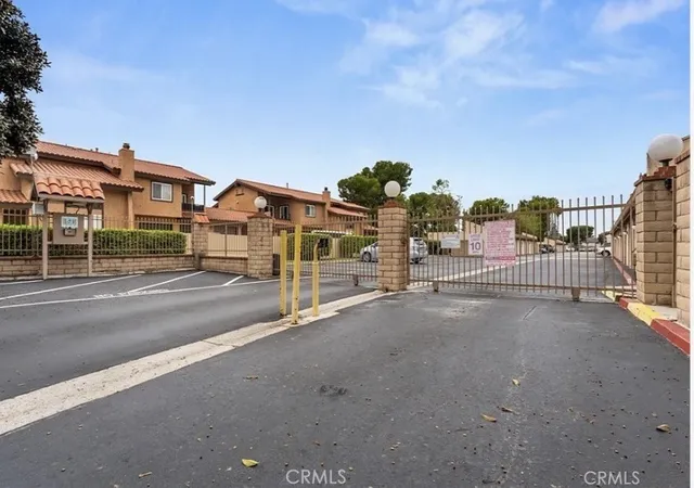 Homes for sale in Huntington Beach, CA | 4791 Lago Drive, Huntington Beach, CA 92649 | Houzeo